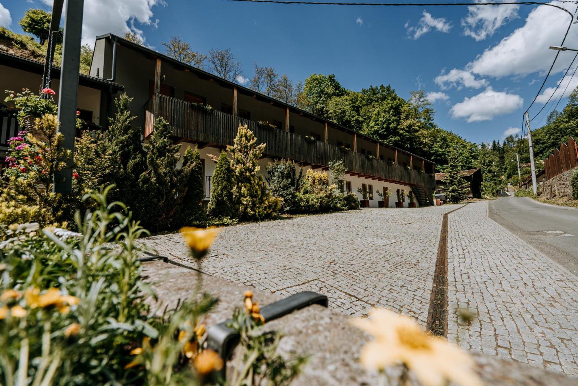 Penzion Bansky Dom Banska Stiavnica Luaran gambar