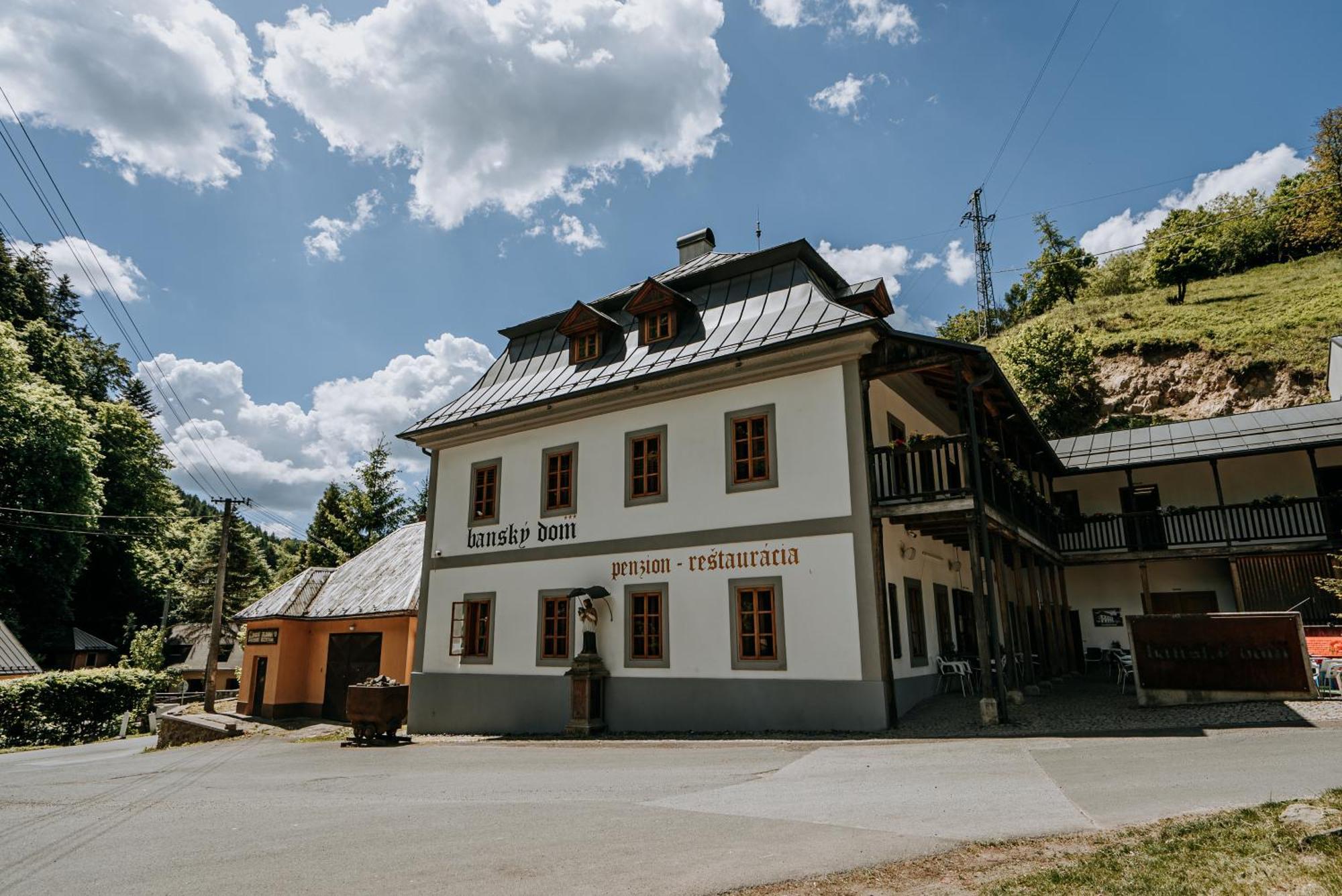Penzion Bansky Dom Banska Stiavnica Luaran gambar